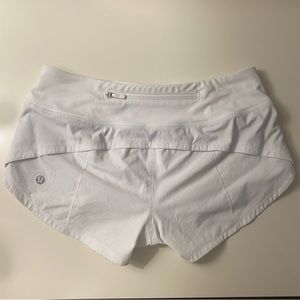 Lululemon Speed Up Low-Rise Lined Short 2.5"